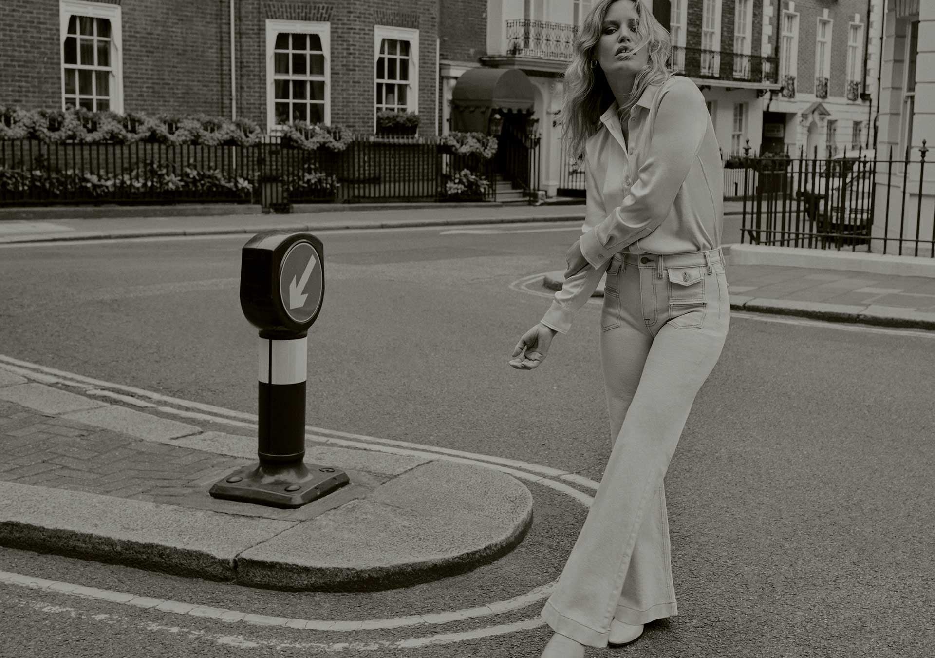FW23 Campaign 7 For All Mankind - Georgia May Jagger