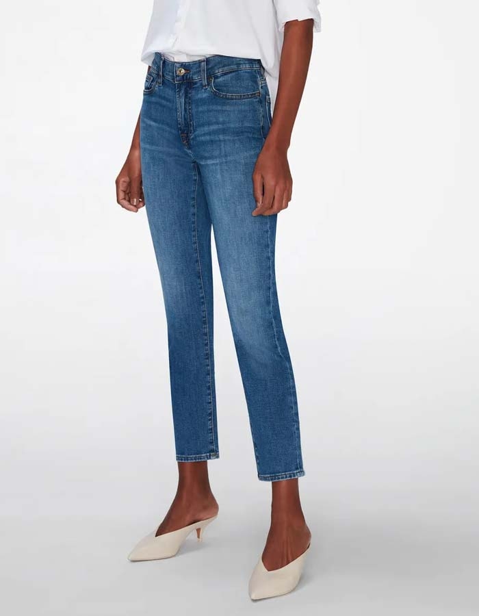The Fashion Straight